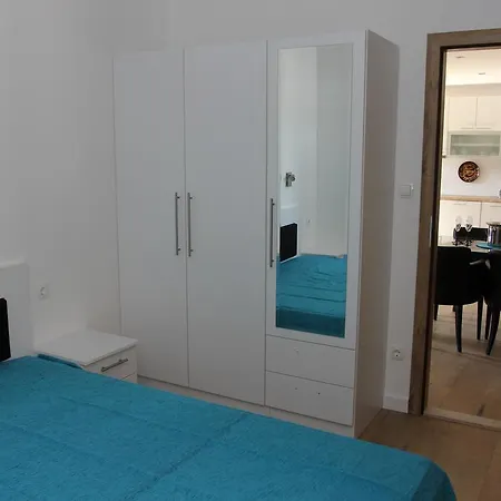 Appartement House Vitaic